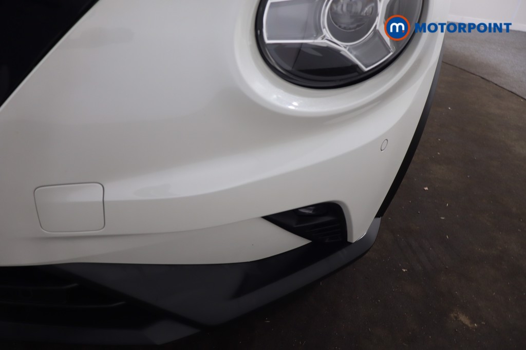 Nissan Juke N-Connecta Manual Petrol SUV - Stock Number (1626391) - 30th supplementary image
