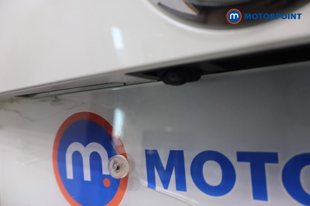 Nissan Juke N-Connecta Manual Petrol SUV - Stock Number (1626391) - 35th supplementary image