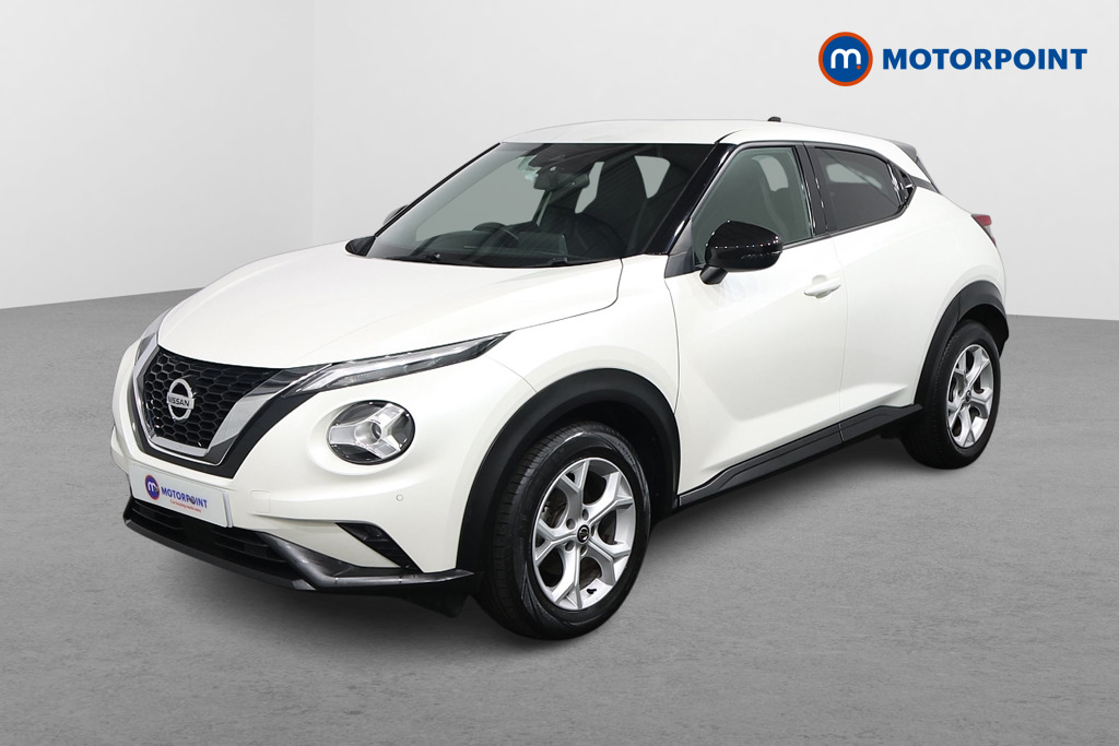 Nissan Juke N-Connecta Manual Petrol SUV - Stock Number (1626391) - Passenger side front corner