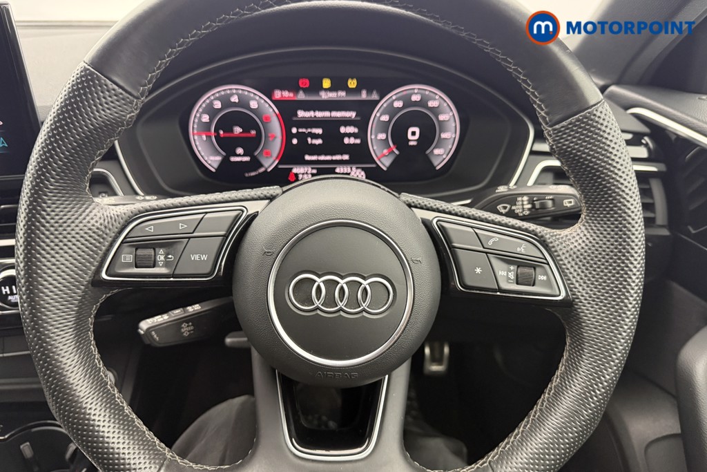 Audi A4 Black Edition Manual Petrol Estate - Stock Number (1626445) - 5th supplementary image