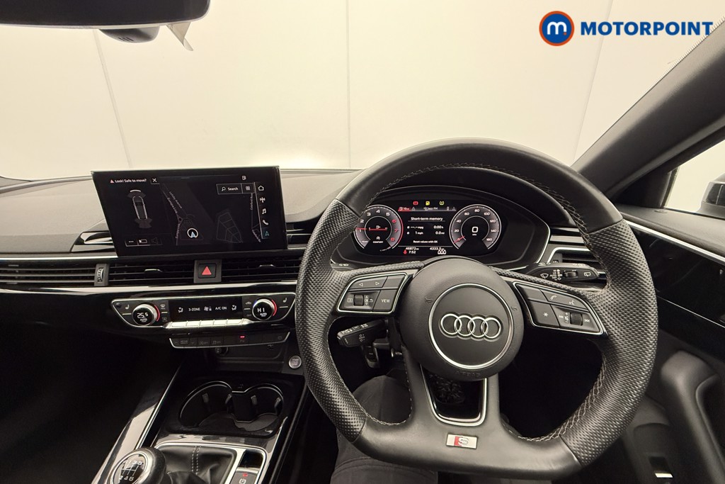 Audi A4 Black Edition Manual Petrol Estate - Stock Number (1626445) - 1st supplementary image