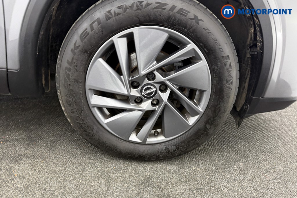 Nissan Qashqai Acenta Premium Manual Petrol SUV - Stock Number (1626609) - 18th supplementary image