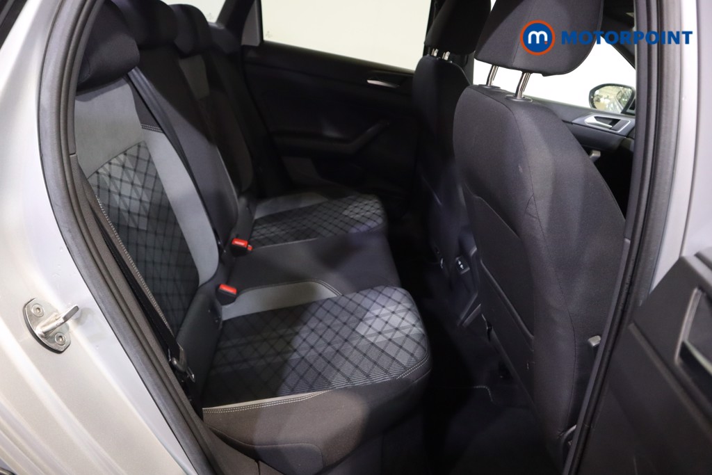 Volkswagen Taigo R-Line Manual Petrol SUV - Stock Number (1627055) - 8th supplementary image