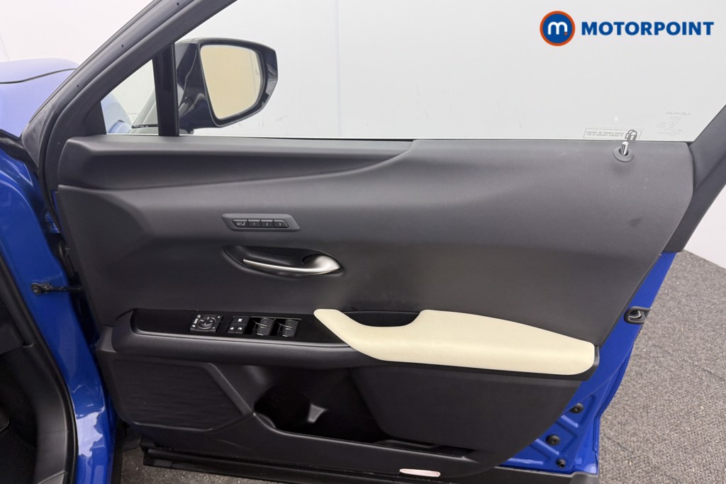 Lexus UX Takumi Automatic Petrol-Electric Hybrid SUV - Stock Number (1627312) - 10th supplementary image