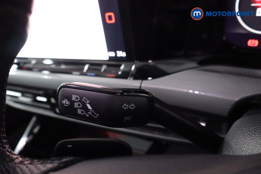 Volkswagen Golf GTE Automatic Petrol Plug-In Hybrid Hatchback - Stock Number (1627665) - 16th supplementary image