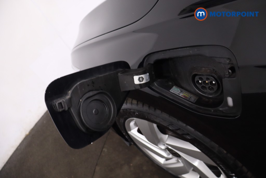 Volkswagen Golf GTE Automatic Petrol Plug-In Hybrid Hatchback - Stock Number (1627665) - 26th supplementary image