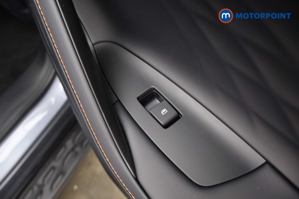 Mg Motor Uk HS Trophy Automatic Petrol Plug-In Hybrid SUV - Stock Number (1627823) - 26th supplementary image