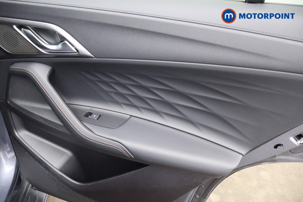 Mg Motor Uk HS Trophy Automatic Petrol Plug-In Hybrid SUV - Stock Number (1627841) - 16th supplementary image