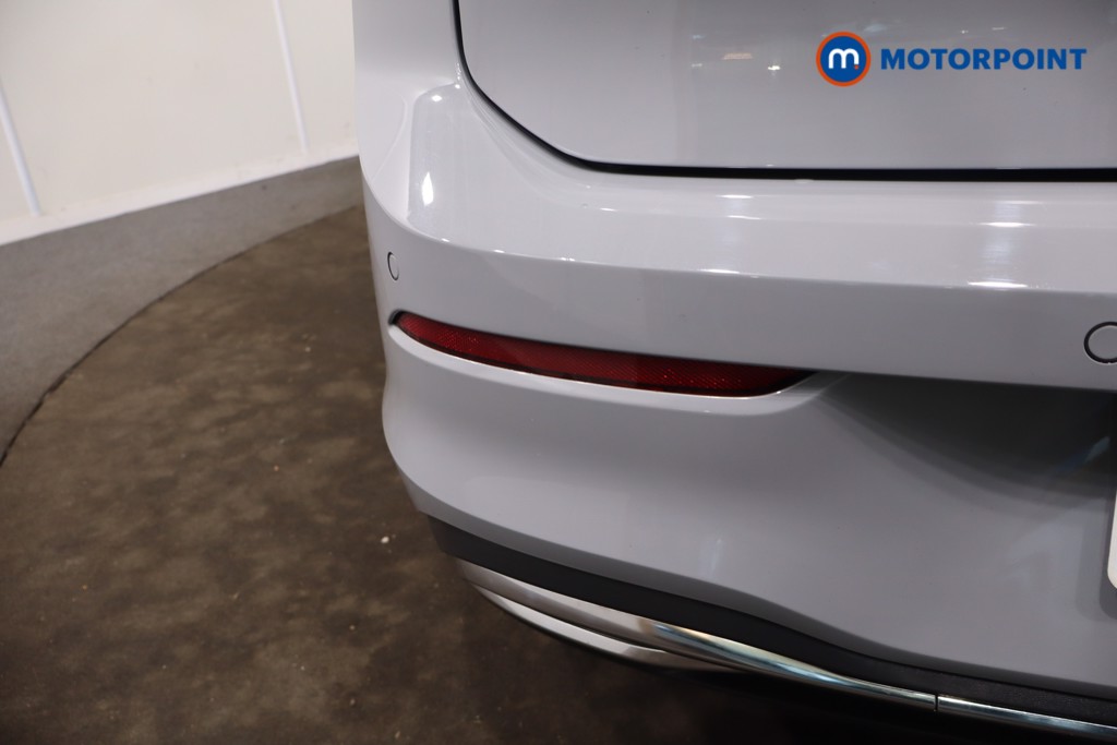 Volkswagen Golf Style Edition Manual Petrol Hatchback - Stock Number (1628114) - 36th supplementary image