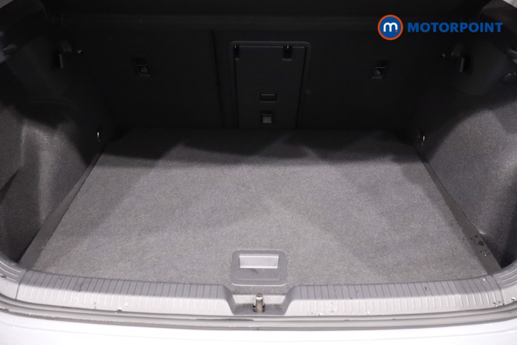 Volkswagen Golf Style Edition Manual Petrol Hatchback - Stock Number (1628114) - 37th supplementary image