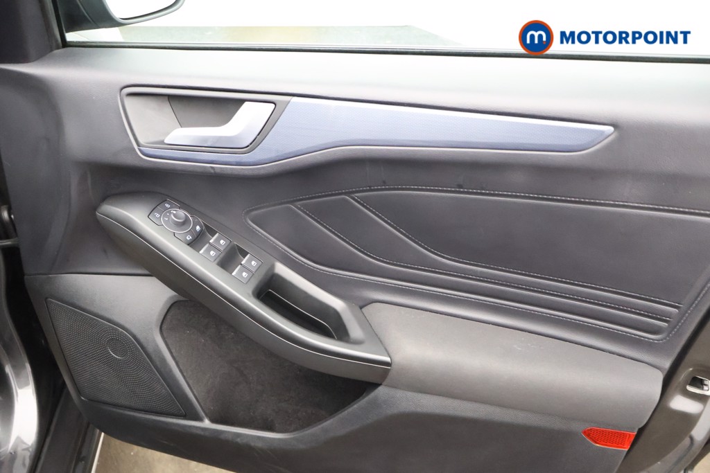 Ford Focus Active Manual Petrol Hatchback - Stock Number (1628131) - 11th supplementary image