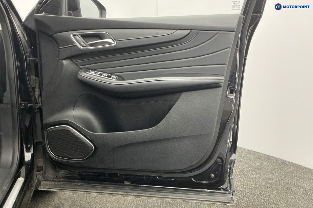 Mg Motor Uk HS Exclusive Automatic Petrol Plug-In Hybrid SUV - Stock Number (1551987) - 28th supplementary image