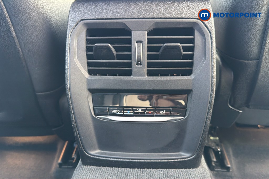 BMW 3 Series M Sport Automatic Petrol Plug-In Hybrid Saloon - Stock Number (1601630) - 30th supplementary image
