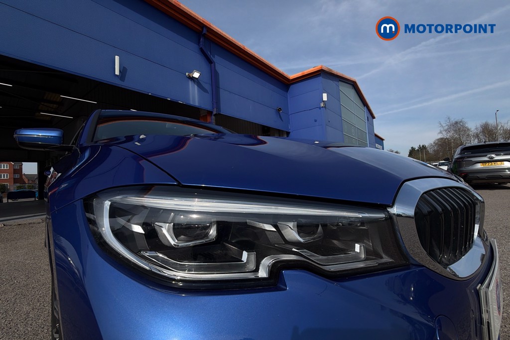 BMW 3 Series M Sport Automatic Petrol Plug-In Hybrid Saloon - Stock Number (1601630) - 44th supplementary image