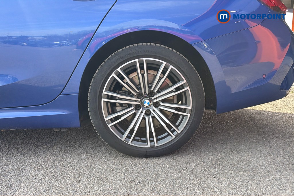 BMW 3 Series M Sport Automatic Petrol Plug-In Hybrid Saloon - Stock Number (1601630) - 48th supplementary image