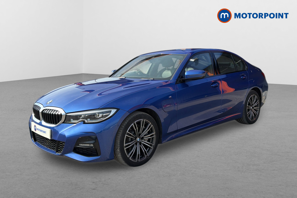 BMW 3 Series M Sport Automatic Petrol Plug-In Hybrid Saloon - Stock Number (1601630) - Passenger side front corner