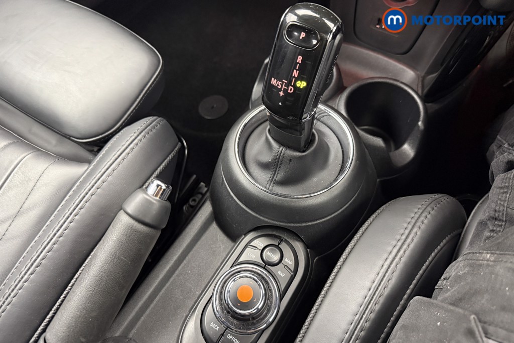 Mini Convertible Cooper Exclusive Automatic Petrol Convertible - Stock Number (1609480) - 4th supplementary image