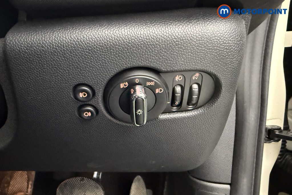 Mini Convertible Cooper Exclusive Automatic Petrol Convertible - Stock Number (1609480) - 9th supplementary image