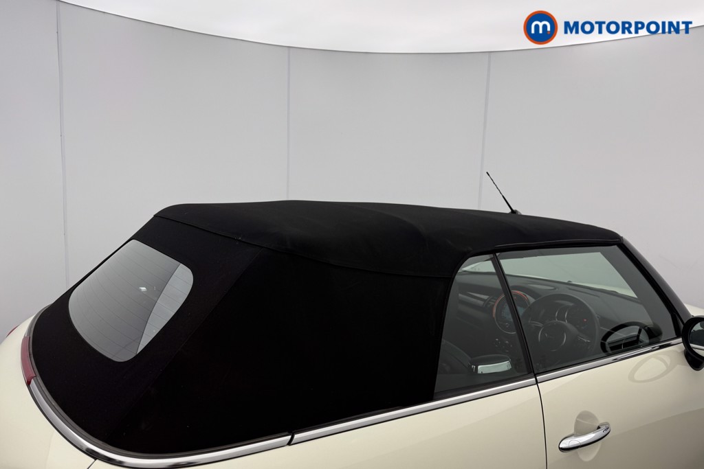 Mini Convertible Cooper Exclusive Automatic Petrol Convertible - Stock Number (1609480) - 15th supplementary image