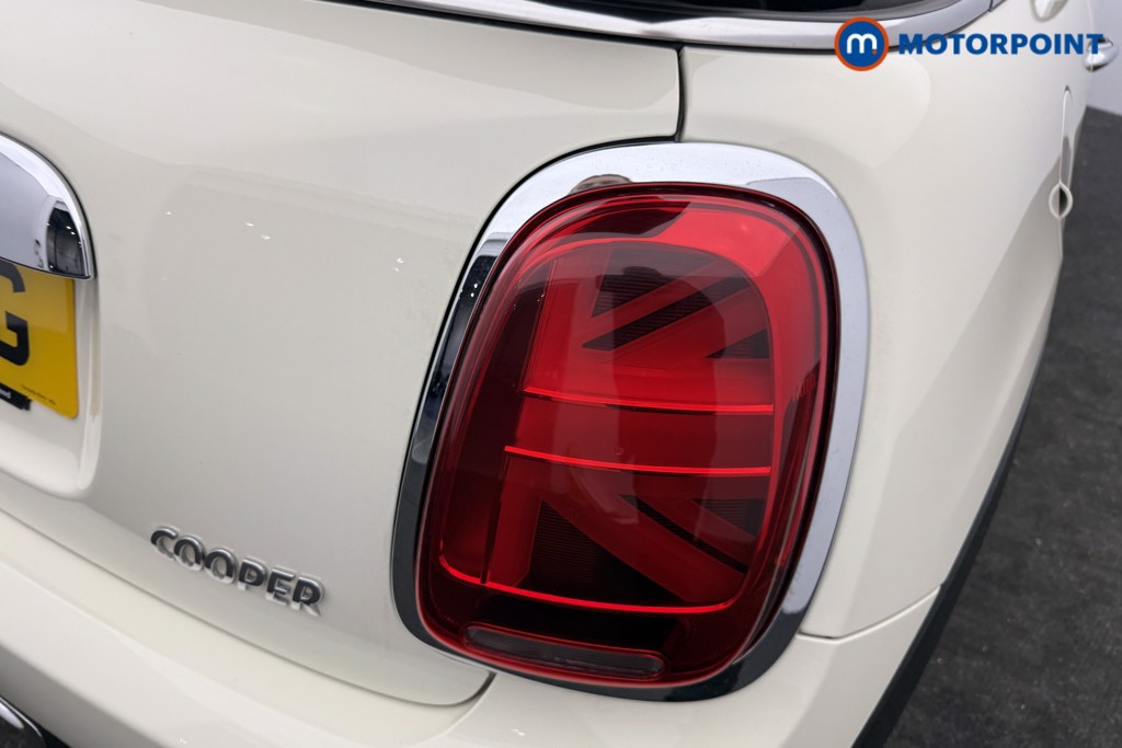 Mini Convertible Cooper Exclusive Automatic Petrol Convertible - Stock Number (1609480) - 19th supplementary image