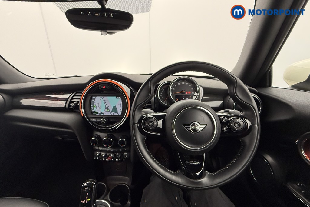 Mini Convertible Cooper Exclusive Automatic Petrol Convertible - Stock Number (1609480) - 1st supplementary image