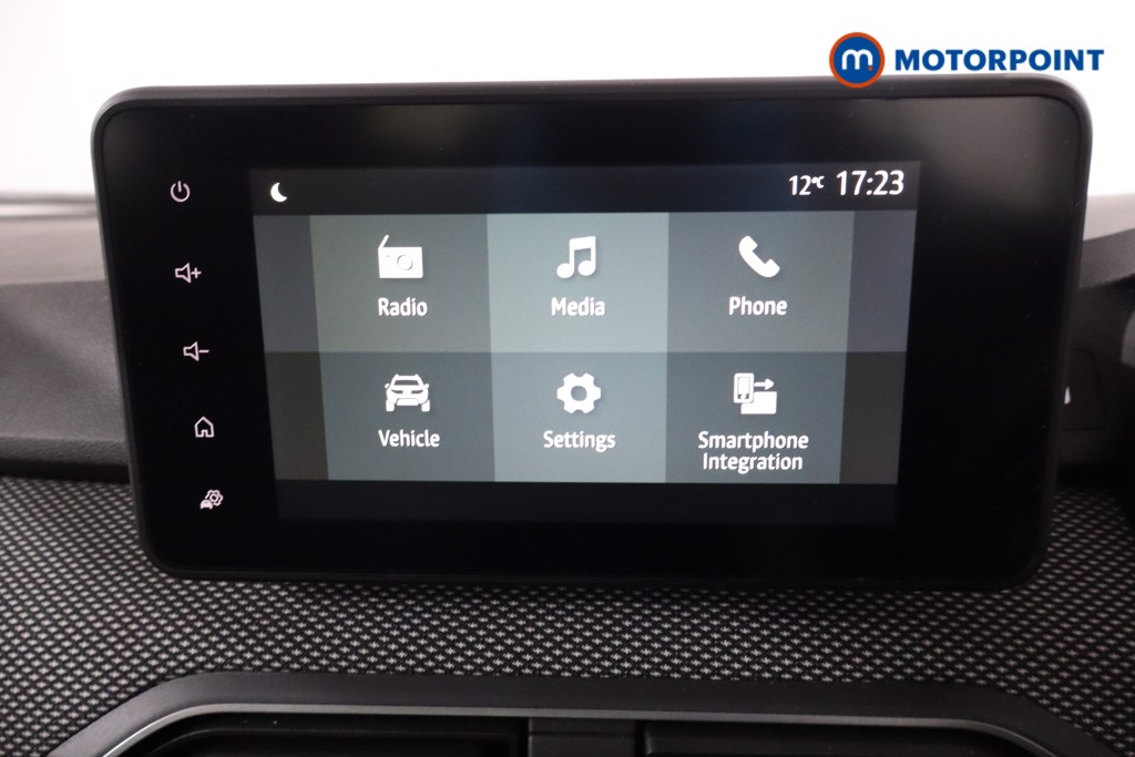 Dacia Sandero Stepway Expression Manual Petrol Hatchback - Stock Number (1610234) - 2nd supplementary image