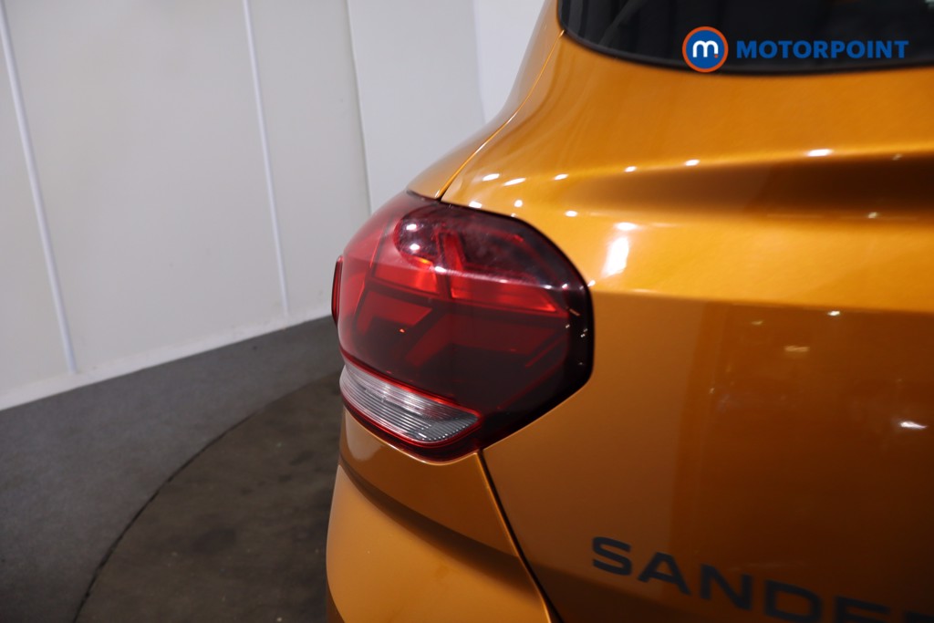 Dacia Sandero Stepway Expression Manual Petrol Hatchback - Stock Number (1610234) - 31st supplementary image