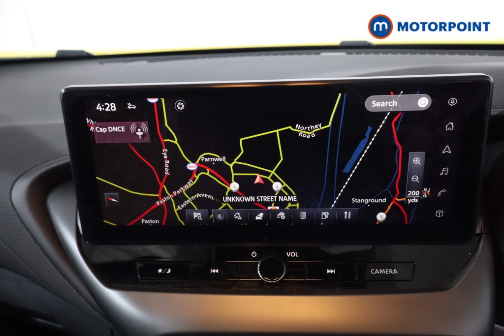 Nissan Juke N-Connecta Manual Petrol SUV - Stock Number (1610435) - 2nd supplementary image