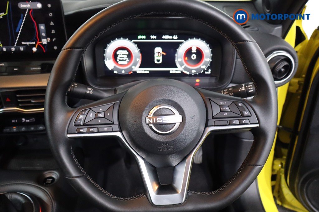 Nissan Juke N-Connecta Manual Petrol SUV - Stock Number (1610435) - 6th supplementary image