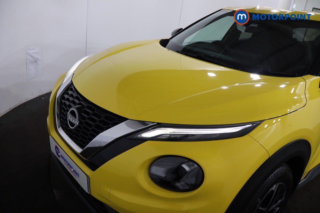 Nissan Juke N-Connecta Manual Petrol SUV - Stock Number (1610435) - 24th supplementary image