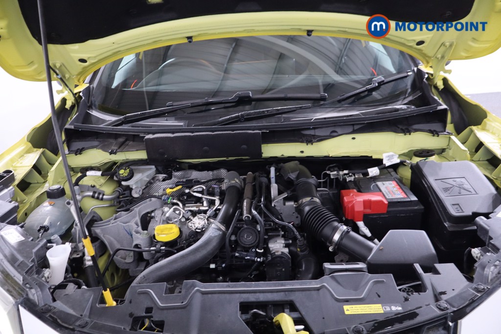 Nissan Juke N-Connecta Manual Petrol SUV - Stock Number (1610435) - 29th supplementary image