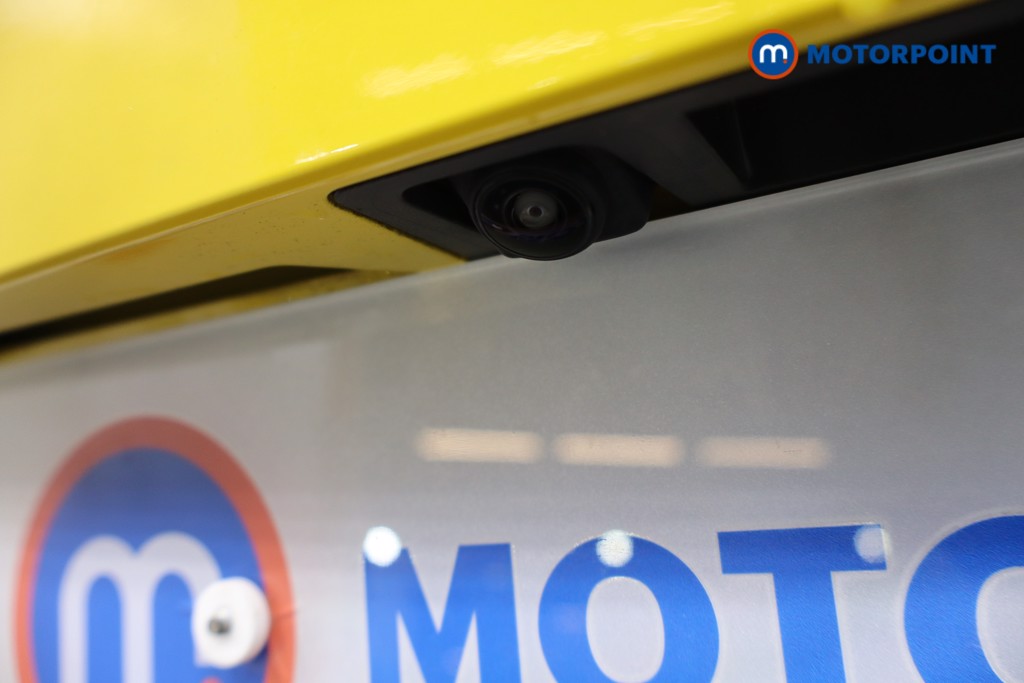 Nissan Juke N-Connecta Manual Petrol SUV - Stock Number (1610435) - 34th supplementary image