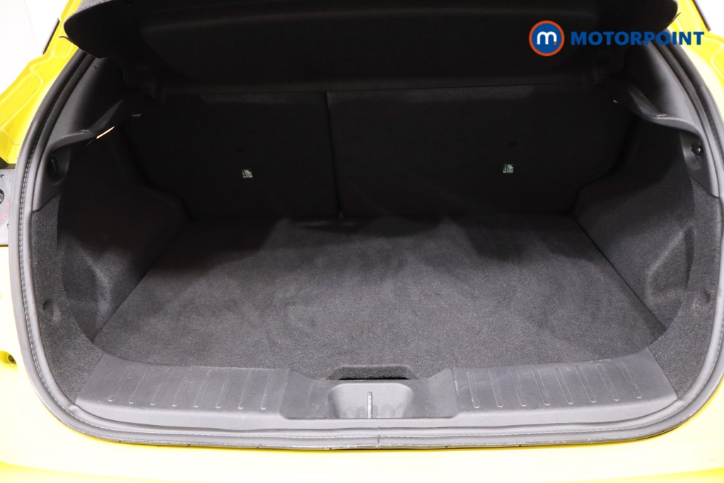 Nissan Juke N-Connecta Manual Petrol SUV - Stock Number (1610435) - 35th supplementary image