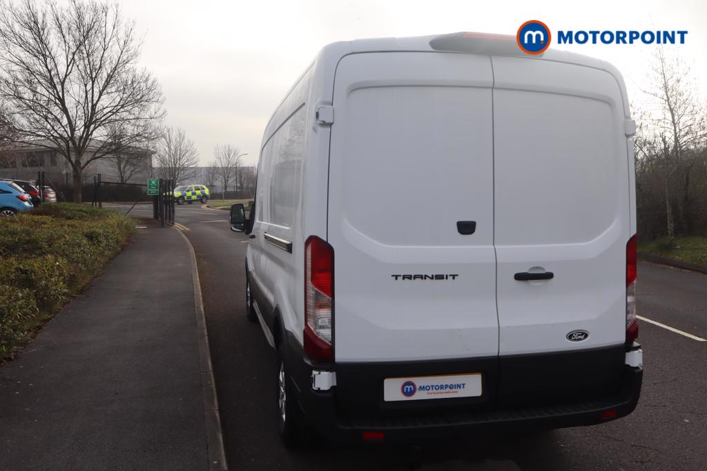 Ford Transit Limited Automatic Diesel Medium Roof Van - Stock Number (1611437) - 6th supplementary image