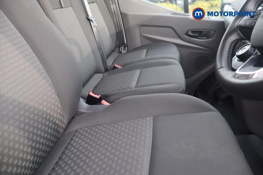 Ford Transit Limited Automatic Diesel Medium Roof Van - Stock Number (1611437) - 12th supplementary image