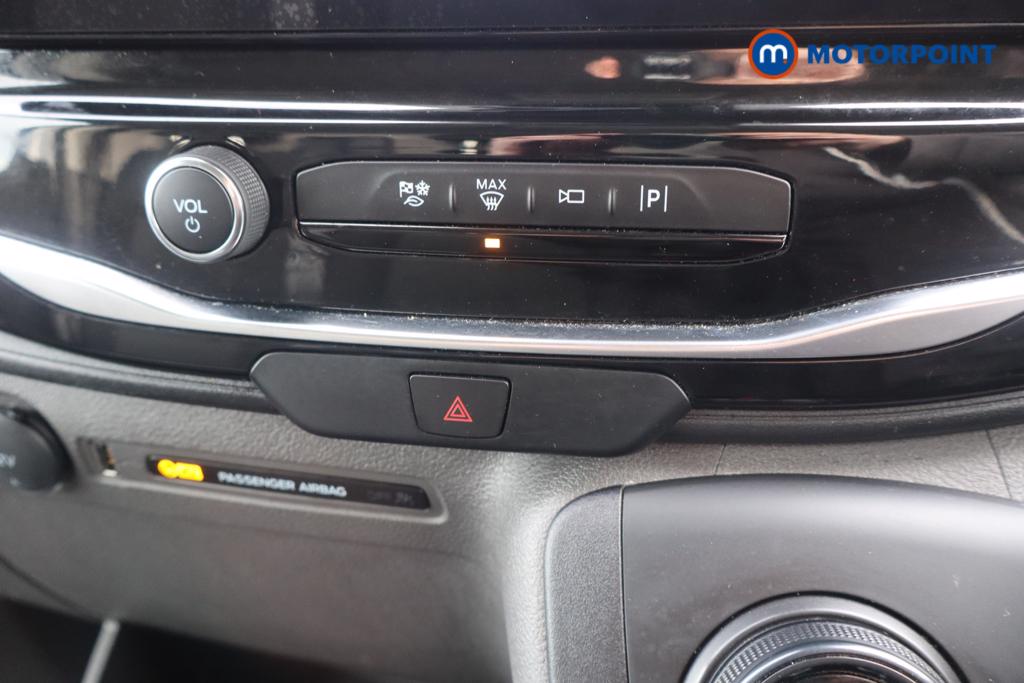 Ford Transit Limited Automatic Diesel Medium Roof Van - Stock Number (1611437) - 21st supplementary image