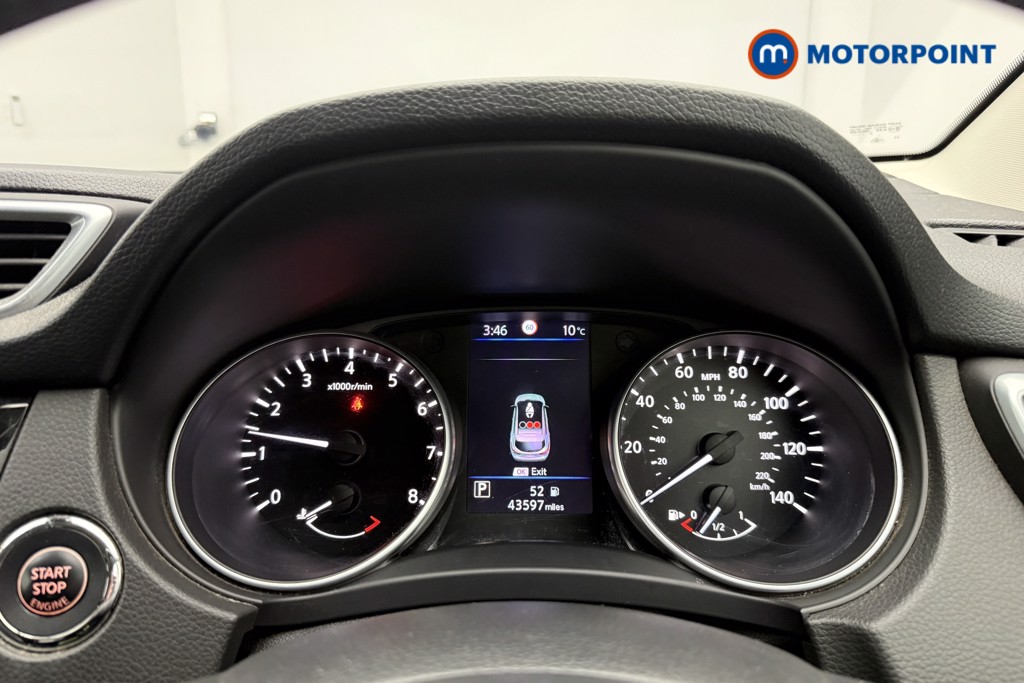 Nissan Qashqai Tekna Automatic Petrol SUV - Stock Number (1611504) - 9th supplementary image