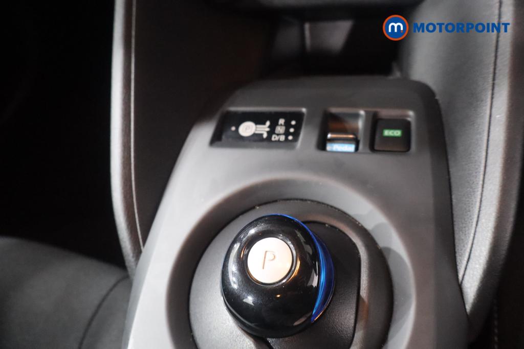 Nissan Leaf Acenta Automatic Electric Hatchback - Stock Number (1611910) - 15th supplementary image