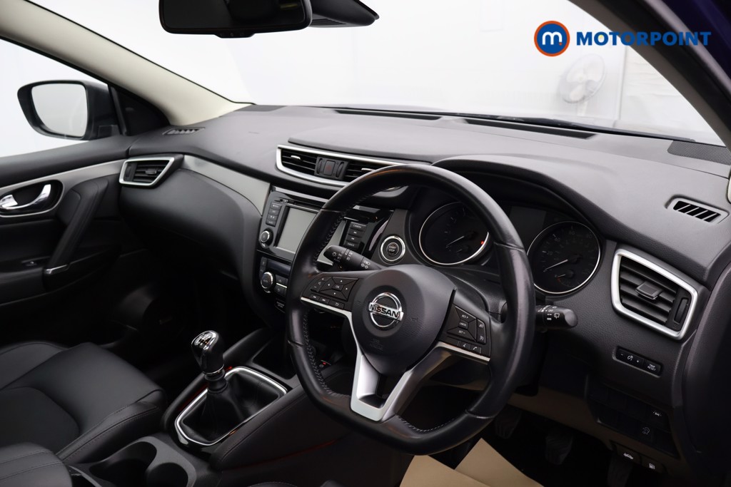 Nissan Qashqai Tekna Manual Petrol SUV - Stock Number (1612651) - 10th supplementary image