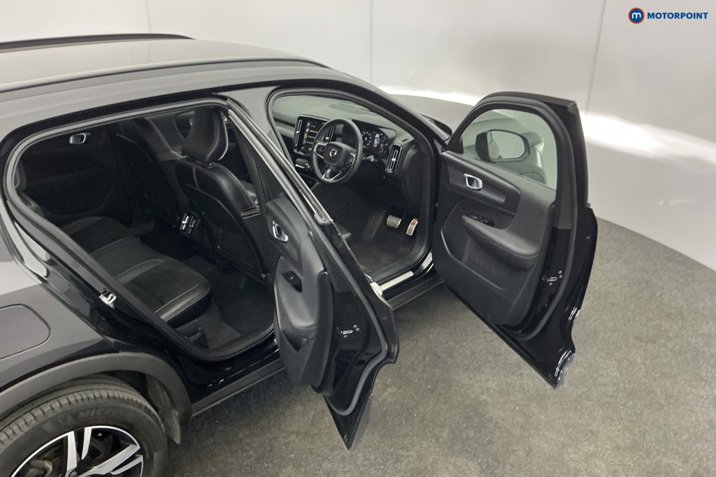 Volvo Xc40 R Design Automatic Petrol SUV - Stock Number (1613986) - 5th supplementary image