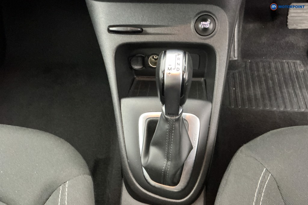 Renault Captur Iconic Automatic Diesel SUV - Stock Number (1614481) - 18th supplementary image