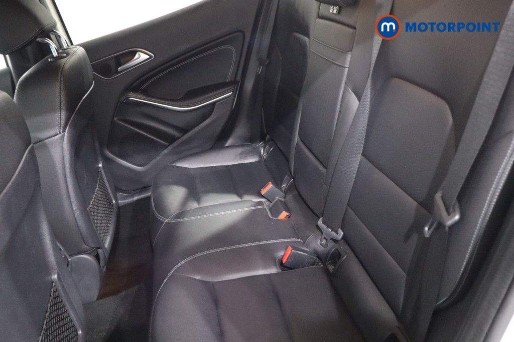 Mercedes-Benz GLA Sport Automatic Diesel SUV - Stock Number (1615433) - 5th supplementary image