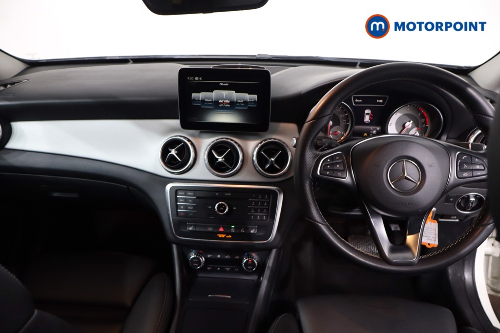 Mercedes-Benz GLA Sport Automatic Diesel SUV - Stock Number (1615433) - 1st supplementary image