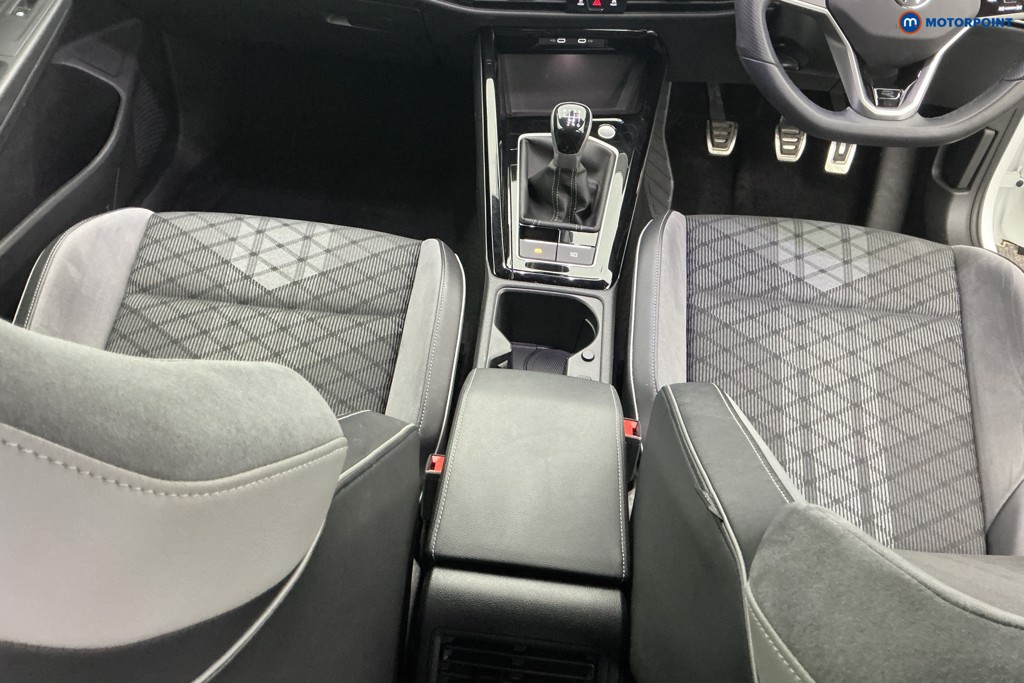 Volkswagen Golf R-Line Manual Petrol Hatchback - Stock Number (1615947) - 12th supplementary image