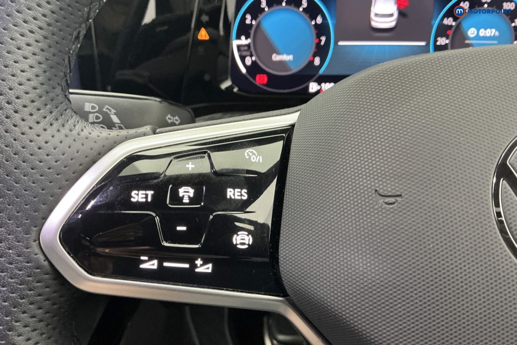 Volkswagen Golf R-Line Manual Petrol Hatchback - Stock Number (1615947) - 23rd supplementary image