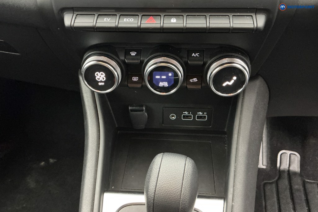 Renault Captur Evolution Automatic Petrol-Electric Hybrid SUV - Stock Number (1616086) - 19th supplementary image