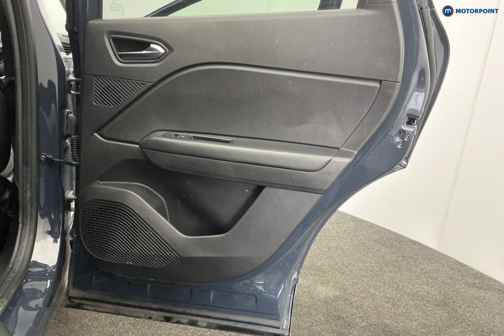 Renault Captur Evolution Automatic Petrol-Electric Hybrid SUV - Stock Number (1616086) - 26th supplementary image