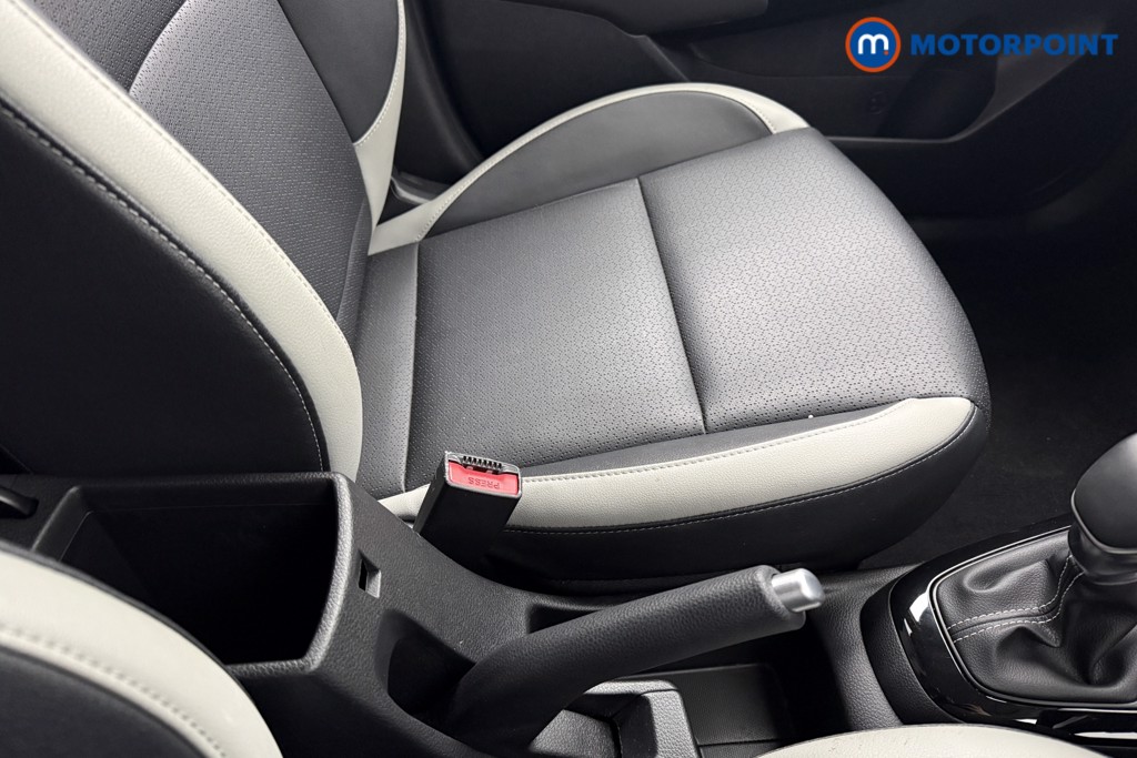 KIA Picanto 3 Automatic Petrol Hatchback - Stock Number (1617039) - 14th supplementary image