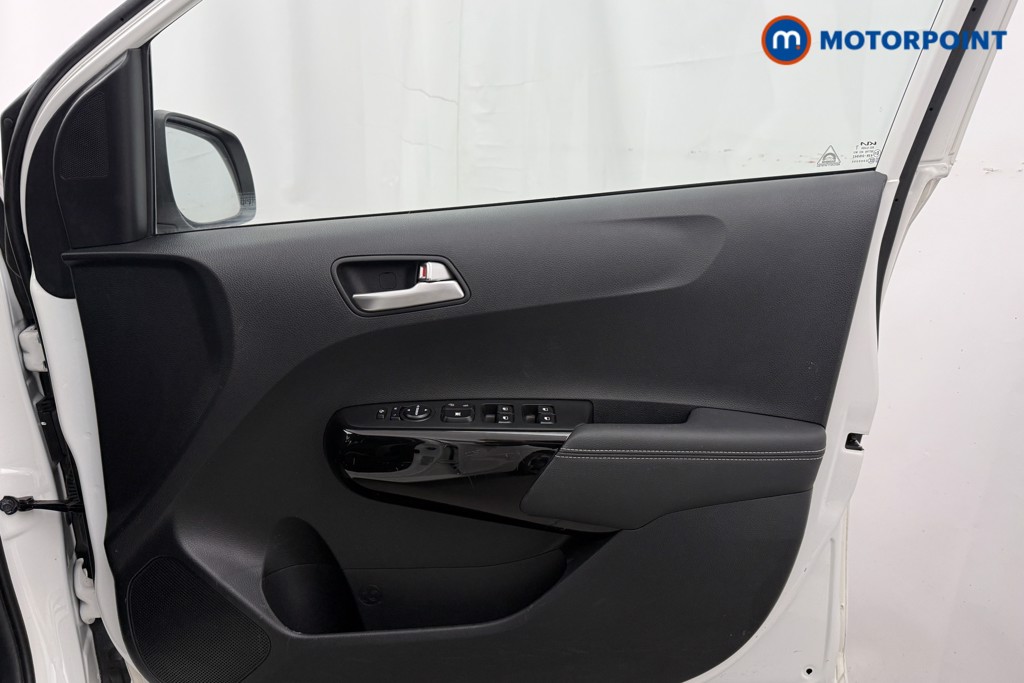 KIA Picanto 3 Automatic Petrol Hatchback - Stock Number (1617039) - 17th supplementary image