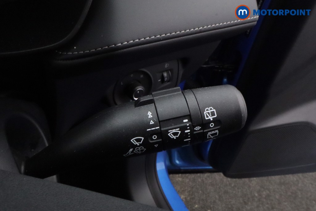 Mg Motor Uk ZS Trophy Automatic Petrol-Electric Hybrid SUV - Stock Number (1617068) - 17th supplementary image